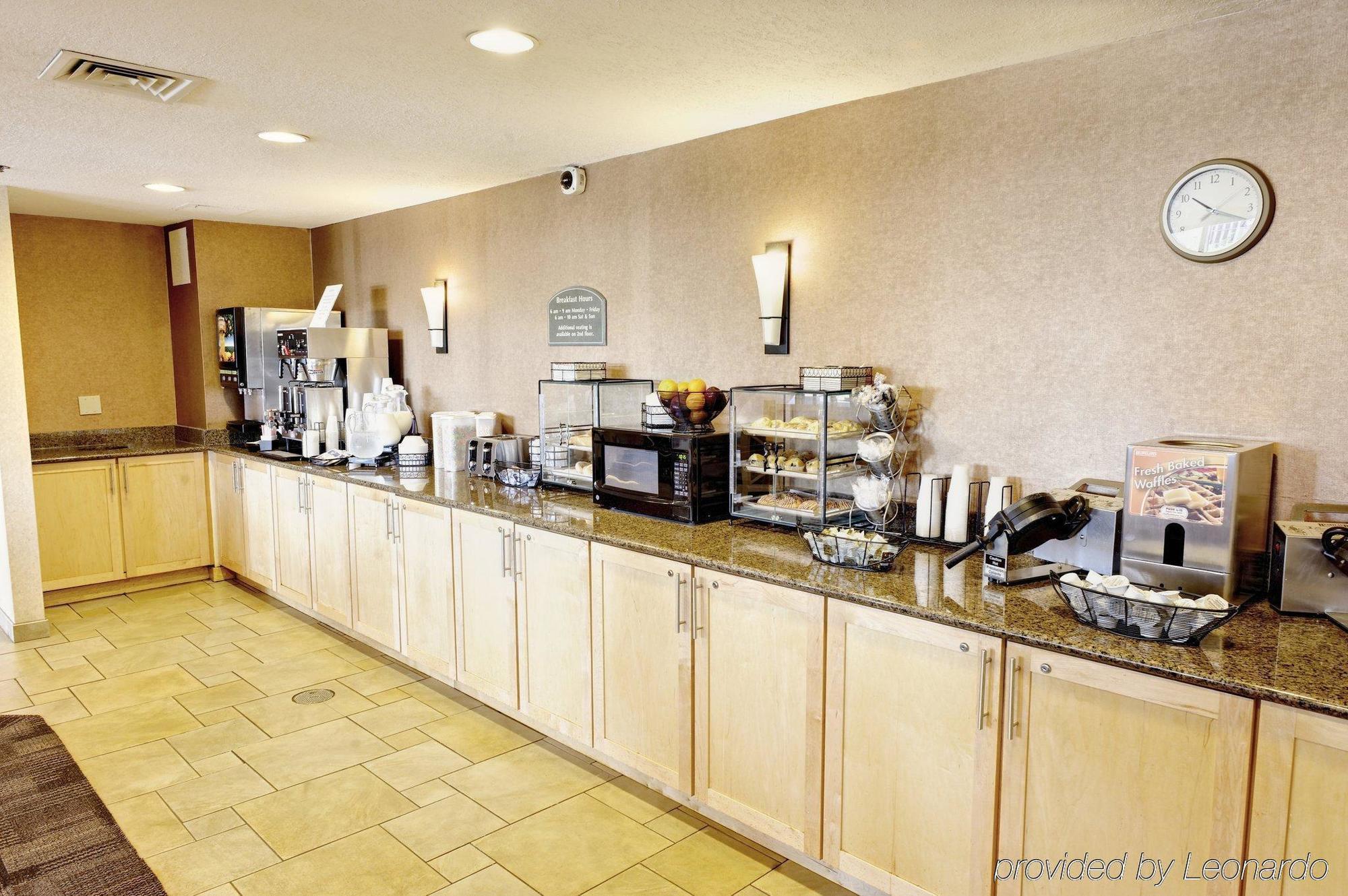 Livinn Hotel Cincinnati North/ Шаронвілл Екстер'єр фото
